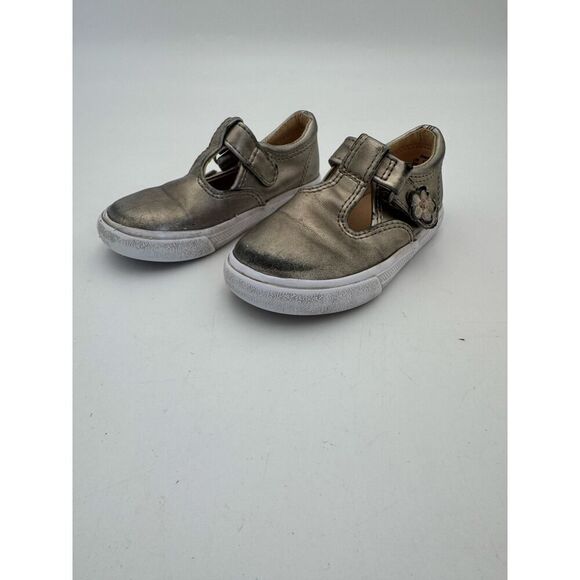 Daphne Kids Shoes US 6M - Picture 2 of 5